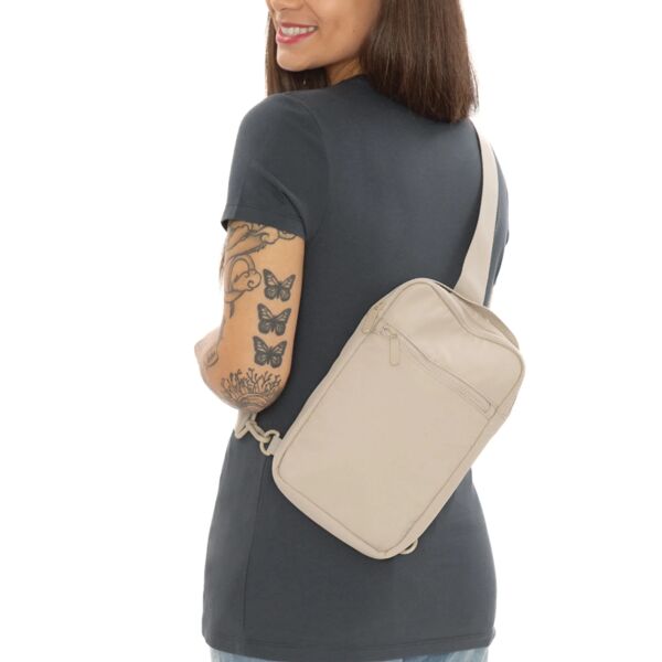 Affiliate KOI® MATTE SLING BAG. 4 L. Thumbnail